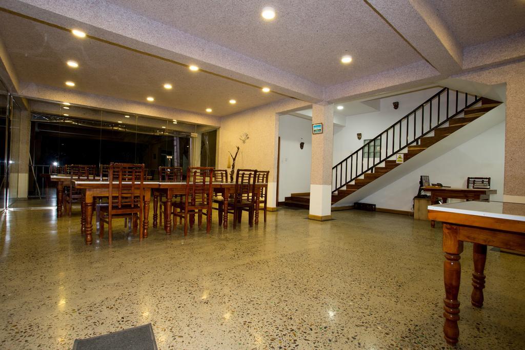 The Tenth Hotel Ella Luaran gambar